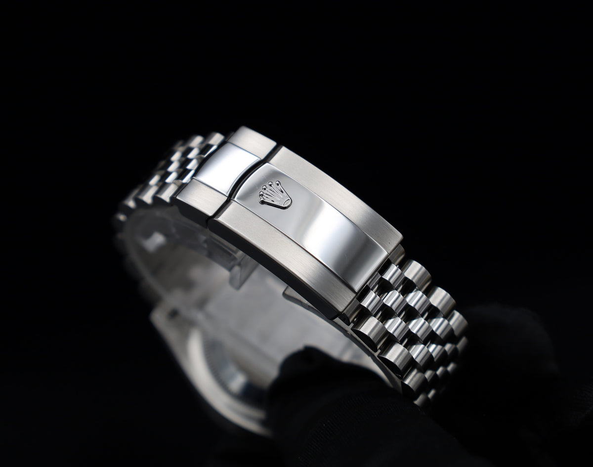 Rolex Datejust 36  Lila/ Aubergine Römisch XI Diamant - Fullset - 2025 - 126234