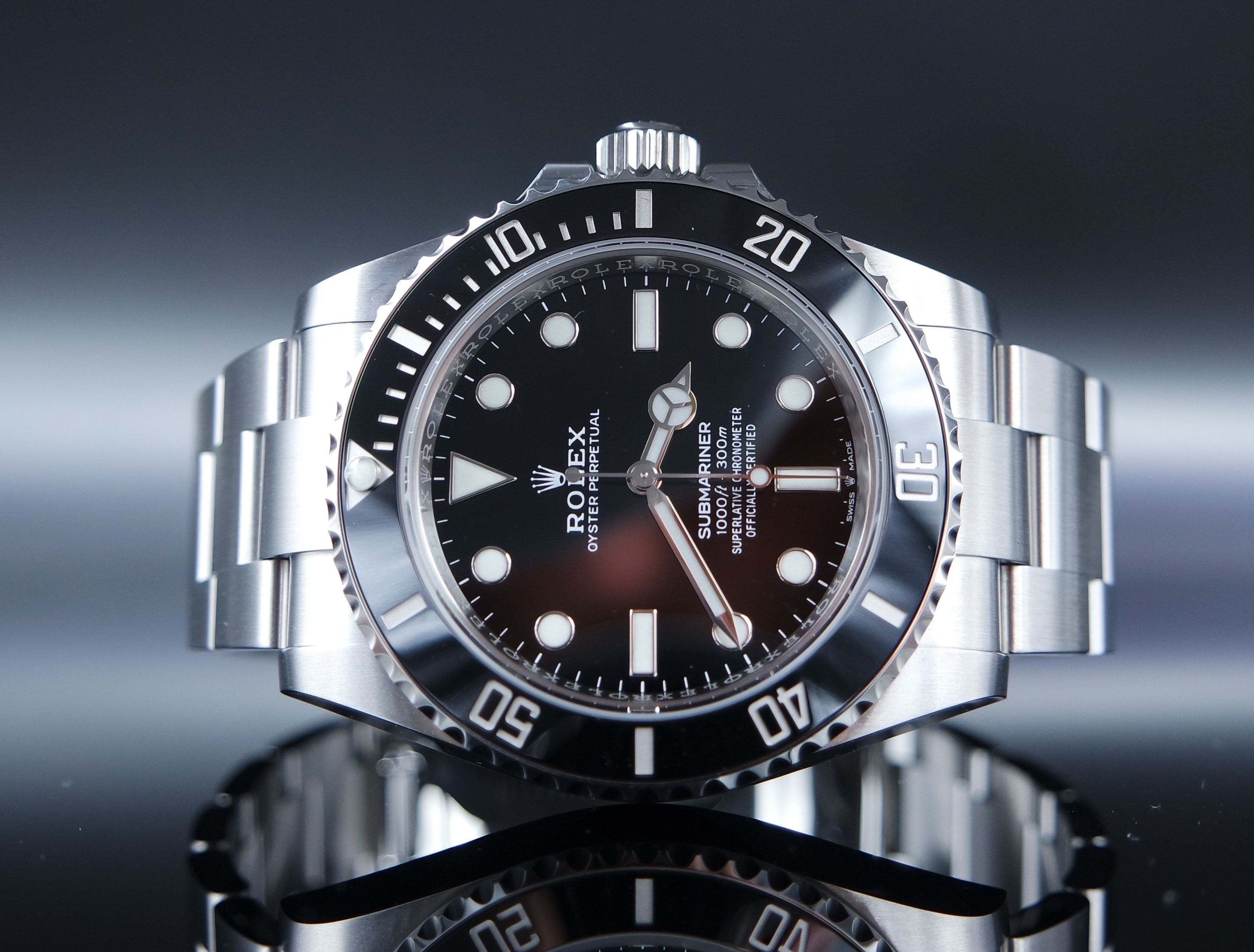 Rolex Submariner No-Date - 12/2025 - LC100  - Fullset - 124060 - Neuwertig