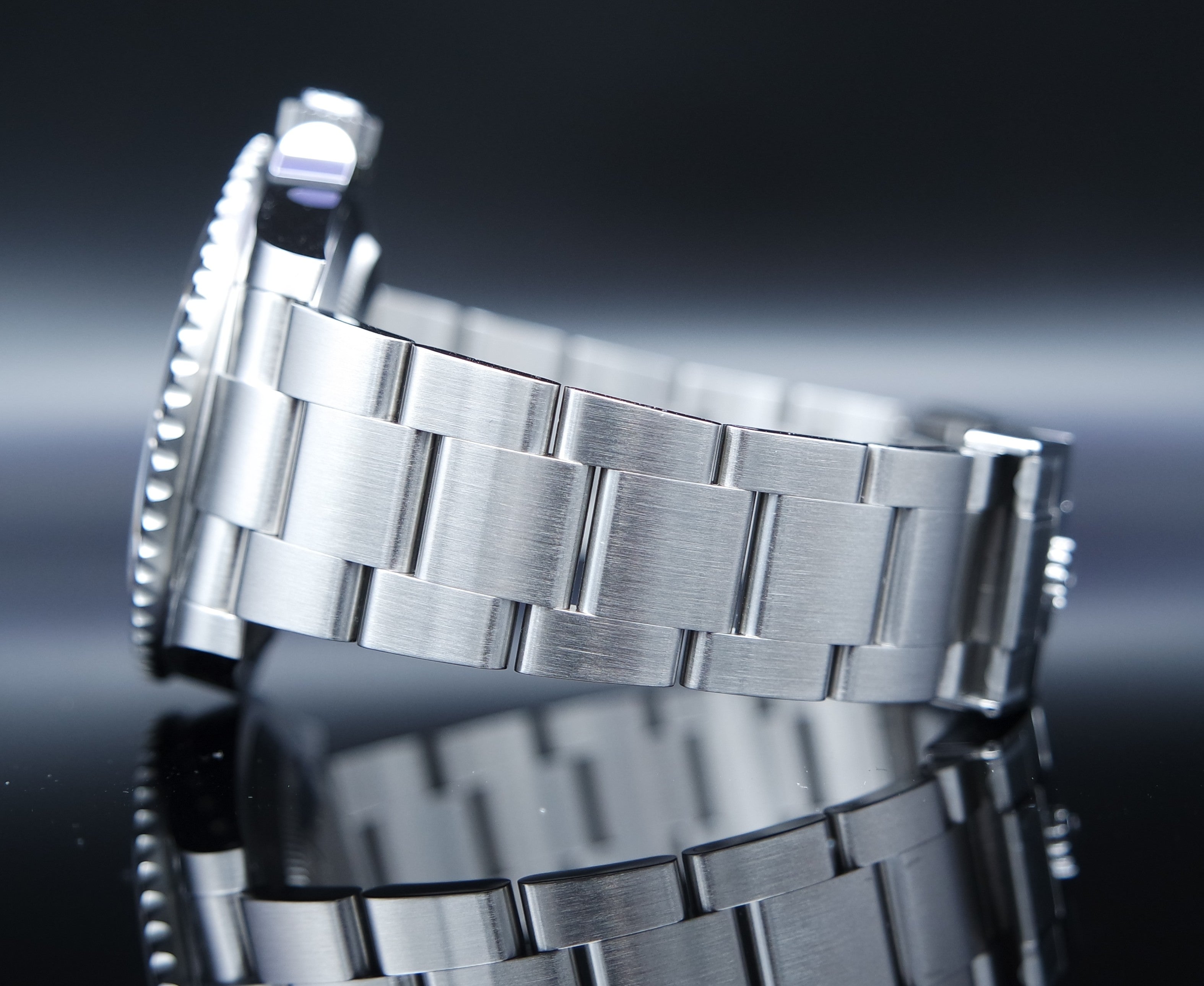 Rolex Submariner No-Date - 12/2025 - LC100  - Fullset - 124060 - Neuwertig